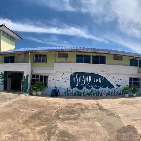 Island Inn Ko Lan Luaran gambar