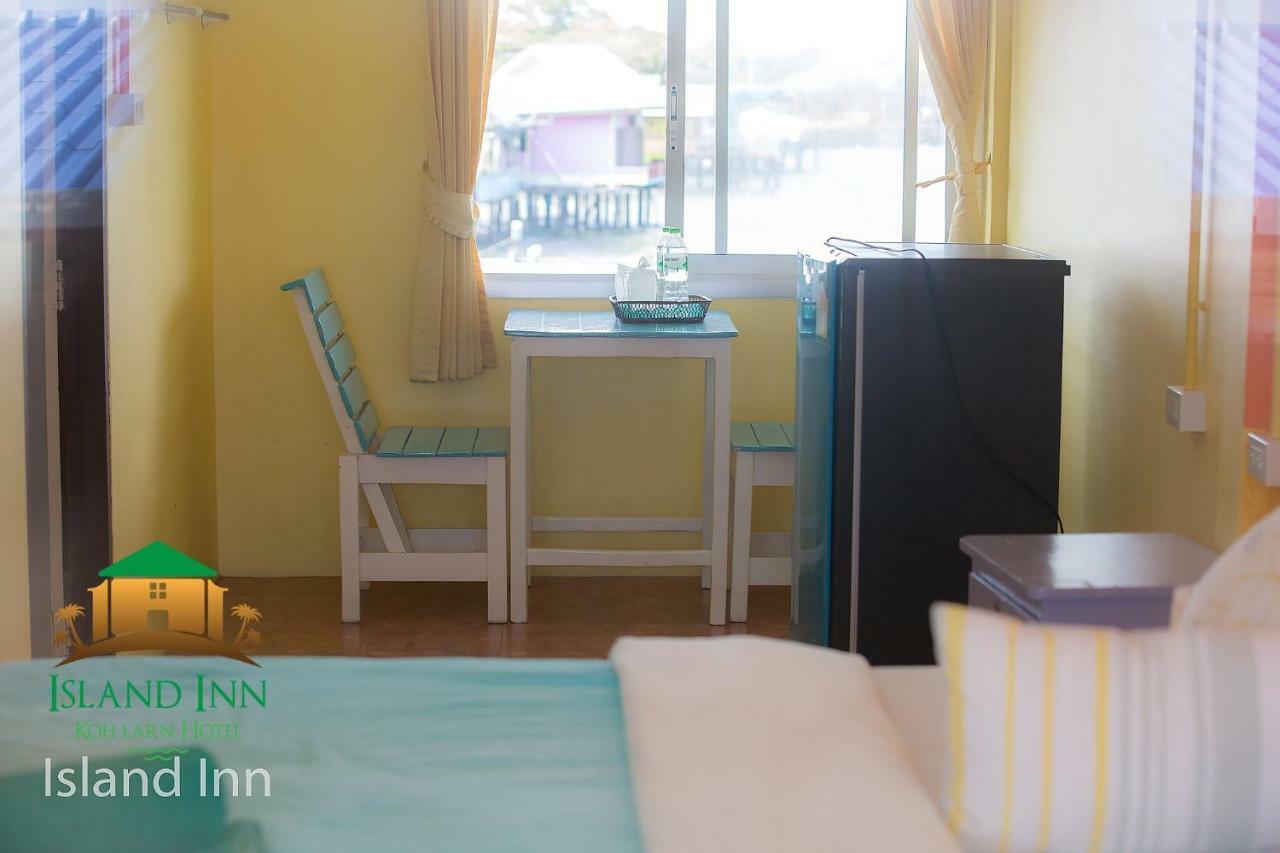Island Inn Ko Lan Luaran gambar